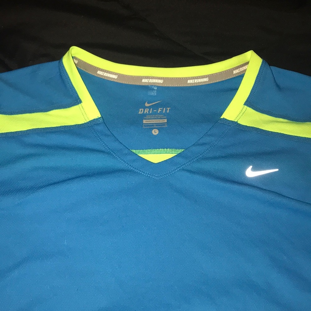 NIKE | Dri-Fit Running Shirt